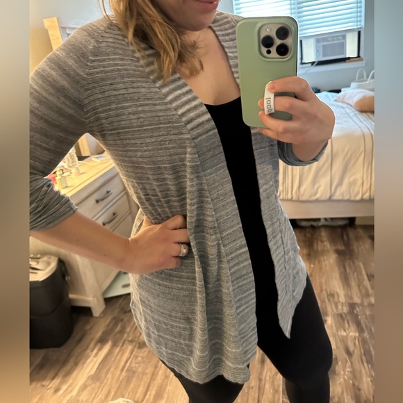 Express buttoned half-sleeve cardigan - S - Picture 5 of 9